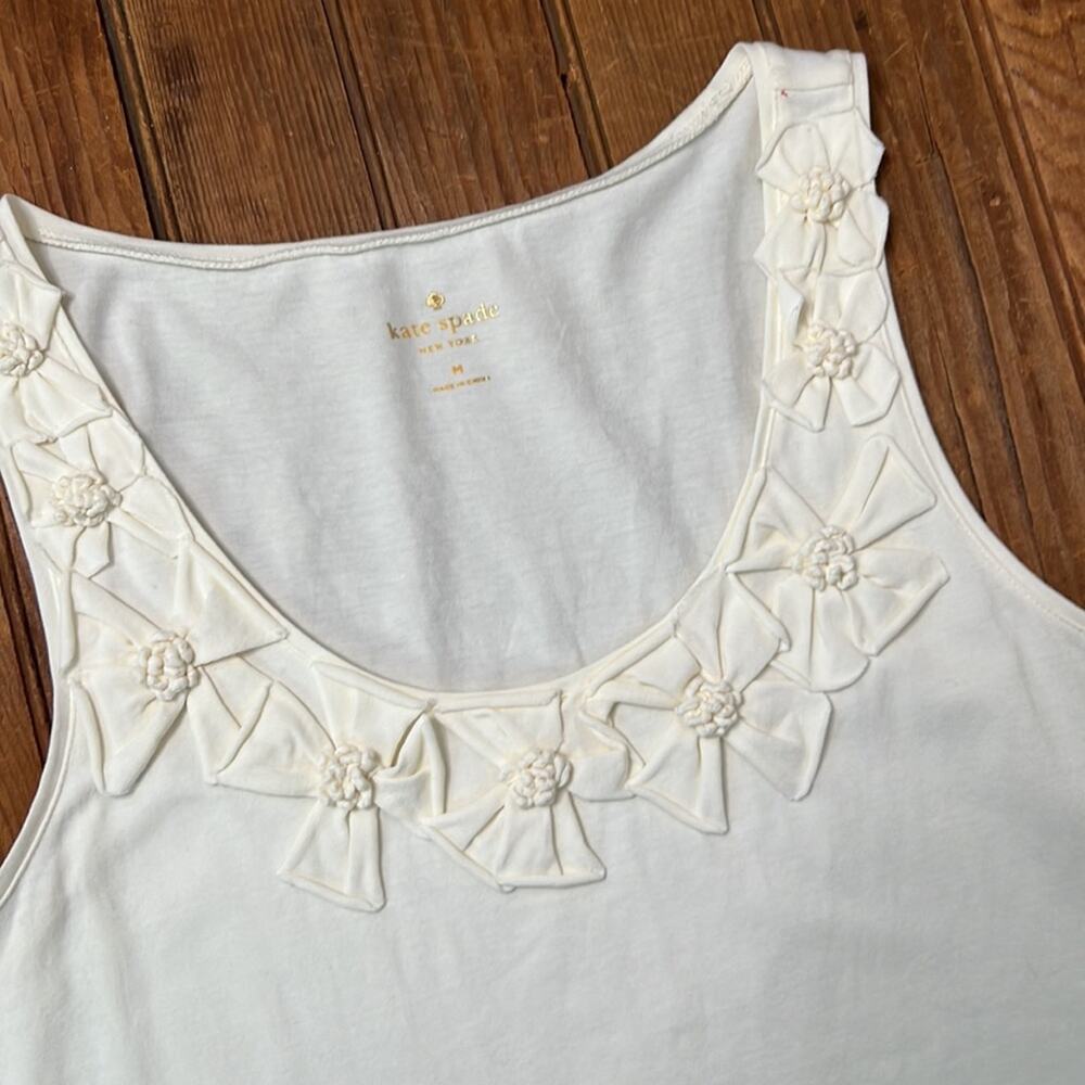 Kate spade sleeveless top floral neck cream crew neck tank top gorgeous size m
